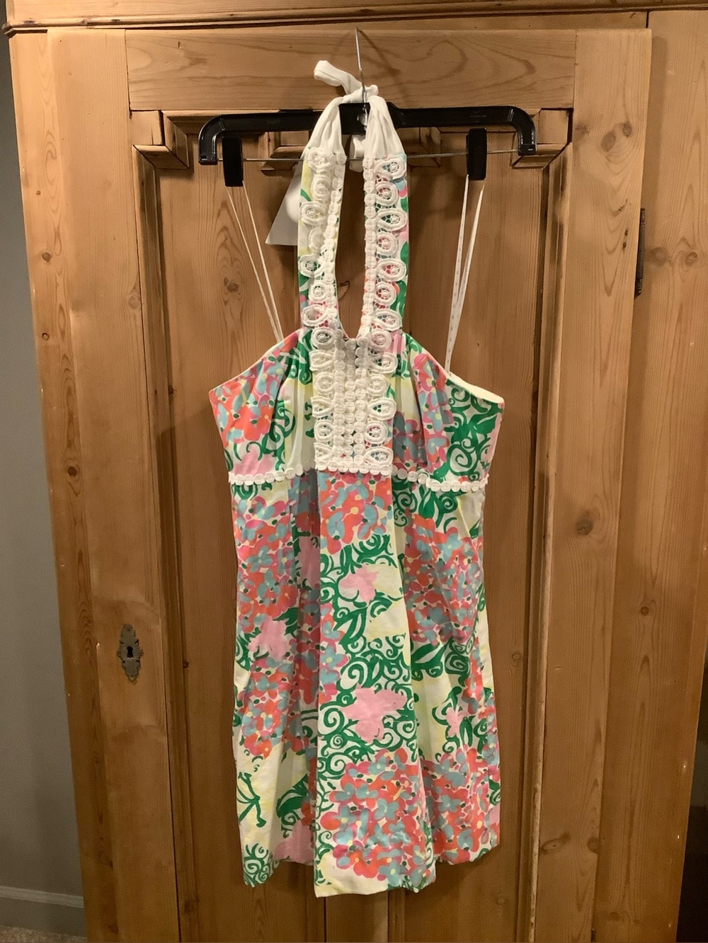 Adorable Lilly Pulitzer halter dress